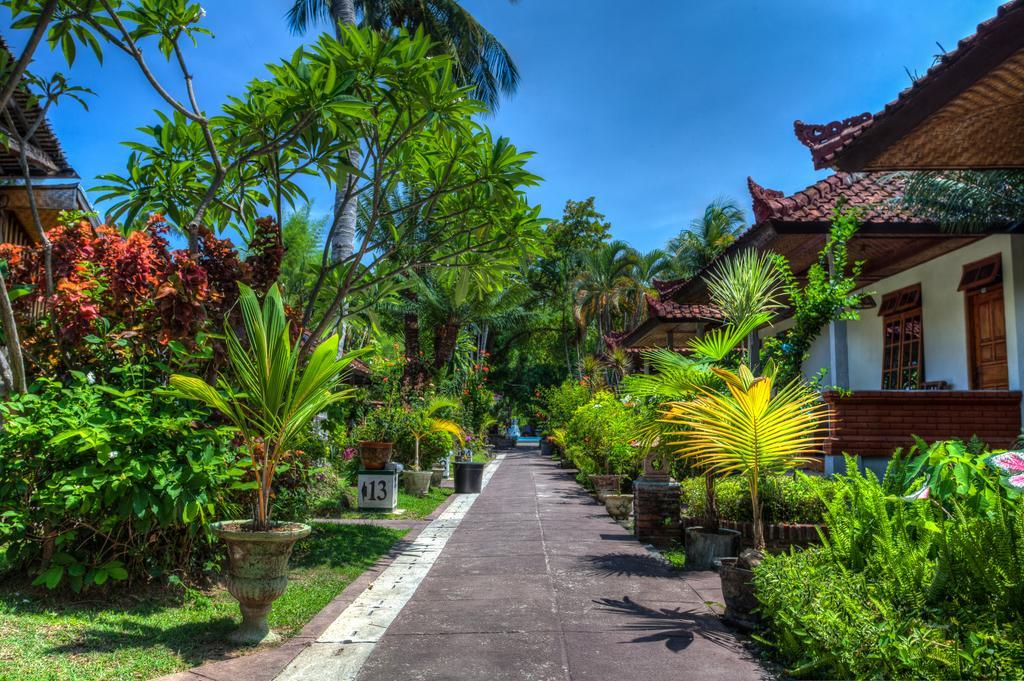 Hotel Angsoka Temukus Ngoại thất bức ảnh