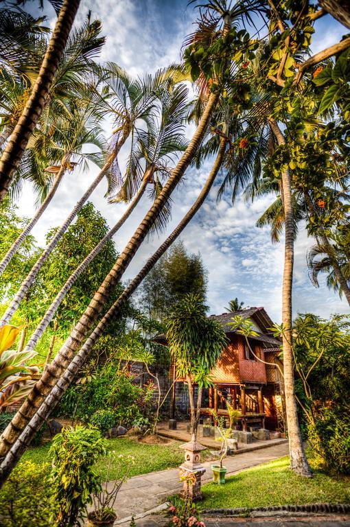 Hotel Angsoka Temukus Ngoại thất bức ảnh